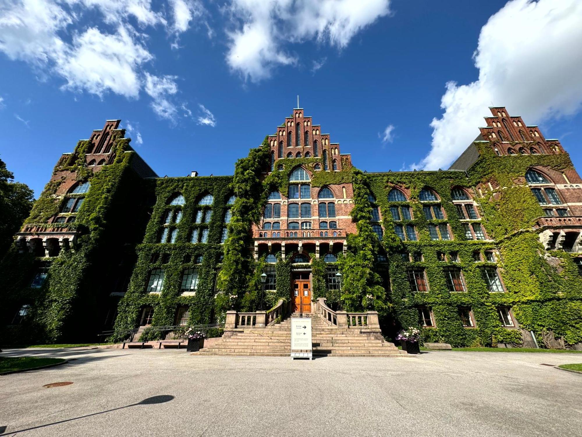 The Embassy Apartment Lund Exterior photo