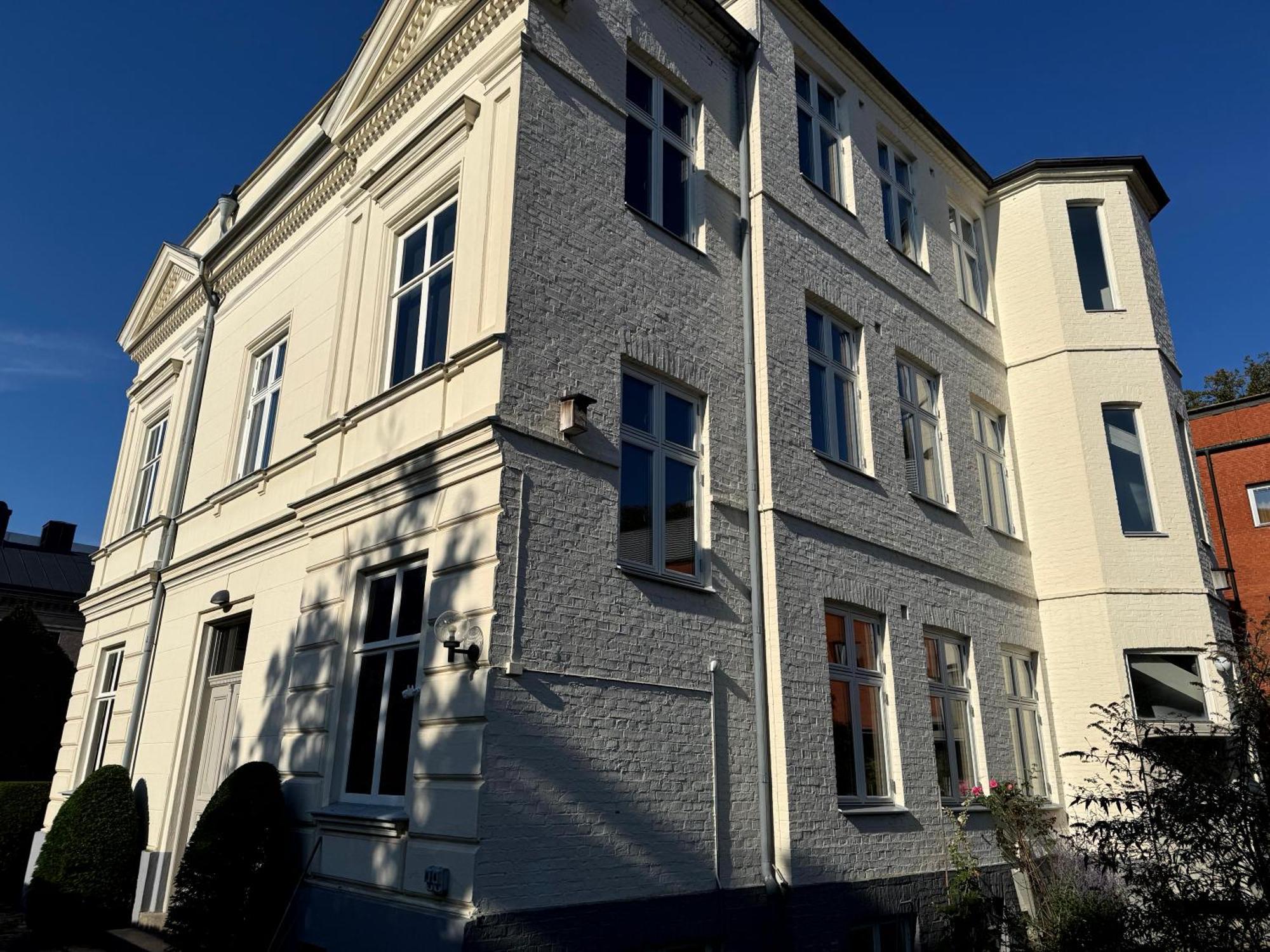 The Embassy Apartment Lund Exterior photo